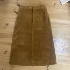 UNIQLO コーデュロイタイトスカート　ブラウン系
