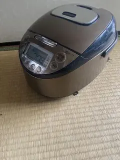 【2021年製】タイガー 炊飯器 IH 5.5合 JKT-P100のサムネイル