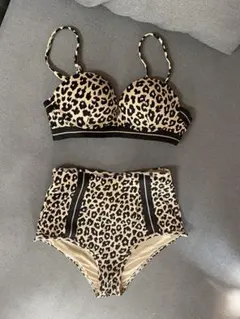 H&M ヒョウ柄 セパレート水着 34のサムネイル