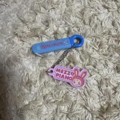 Mezzo Piano キーホルダー 青