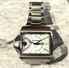 DIESEL DZ-1315 クォーツ 腕時計 ジャンク品のサムネイル