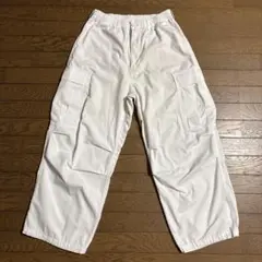 GU ホワイト カーゴパンツ