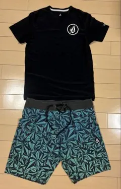 VOLCOM パンツ ラッシュガード 上下セット30サイズ・Sサイズ