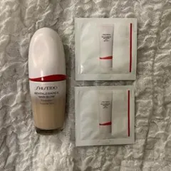 資生堂 エッセンススキングローファンデーション220 、試供品プライマーセット