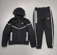 反射テックフリース セットアップ NIKE