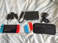 【箱なし】Nintendo Switch 本体 + ジョイコン + 付属品のサムネイル