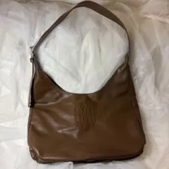 ショルダーバッグ　ブラウン　レディース