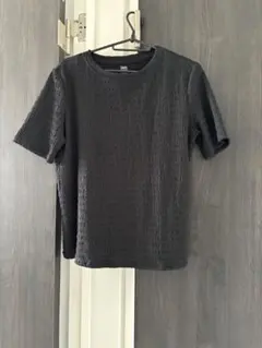 トップス 黒 DAZY