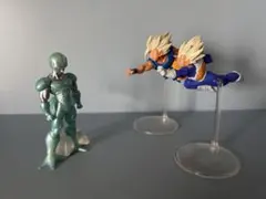 ガシャポン ドラゴンボールHGフィギュア 孫悟空&ベジータvsメタルクウラセット