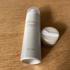 ヴァーナルエッセンシャルシャワーモイストとキハナクリーミーセラムのセット