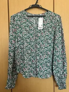 UNIQLO 花柄 グリーン 長袖ブラウス Mのサムネイル