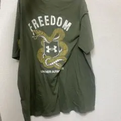 アンダーアーマー　大きいサイズ　オーバーサイズ　スポーツ　古着　tシャツのサムネイル