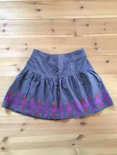新品未使用 アメリカンイーグル ミニスカートのサムネイル