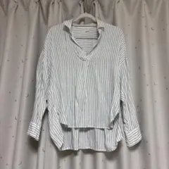 ストライプネイビー Vネック長袖シャツ