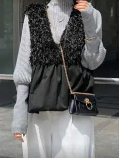 黒 フリンジ付きノースリーブチュニック 異素材切り替えベスト ジレ バルーン