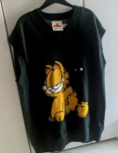 グリーン ニット