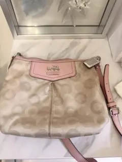 COACH コーチ　ショルダーバッグ ハンドバッグ　ベージュ/ピンク