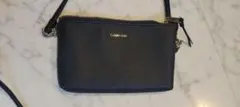 カルバンクライン　ポシェット　ブラック