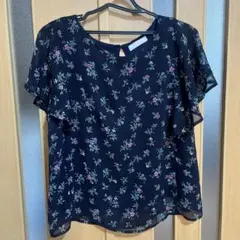 any sis 花柄トップス　サイズ2