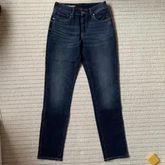 ダークブルー スキニーデニム ストレートレッグ