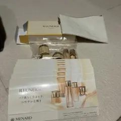 MENARD ILLUNEIGE トラベルキット ポーチ付きのサムネイル
