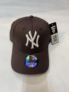 New Era NYロゴBrown色White刺繍男女用キャップフリ➖サイズ