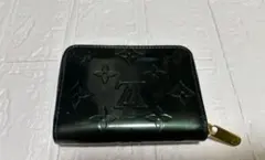 LOUIS VUITTON モノグラム 二つ折り財布ノベルティ 男女共用 - メルカリ