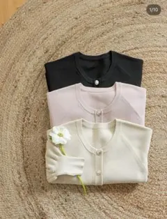 hinari ニュアンスボタンニットカーデ　ベージュ