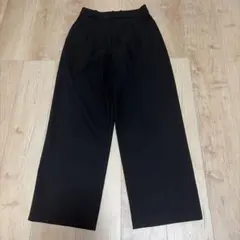 UNIQLO タックワイドパンツ　ブラック　M