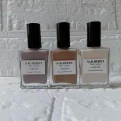 ネイルベリー NAILBERRY 　ネイルポリッシュベージュ系とグレージュ系3本のサムネイル