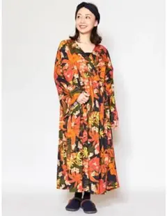 美品✨️【チャイハネ】ボヘミアンフラワーカシュクールワンピース 花柄　フラワーのサムネイル