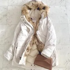 ウールリッチ ダウンジャケット