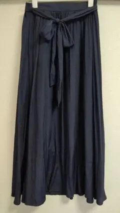 GU　ジーユー　ウエストリボン　ギャザー ロングスカート