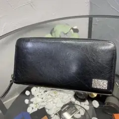 CALVIN KLEIN黒レザー長財布 ゴールドジッパー付き