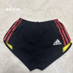 adidas ランニングパンツ ショート丈 ブラック×レッド　M レディース