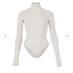 ハイネックボディスーツ