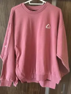 ピンク トレーナー