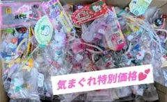 ➁ハローキティ　ご当地キティ　ストラップ　108個おまとめ（秋葉原ヲタ他