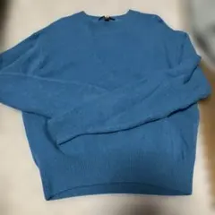 ブルー ニット