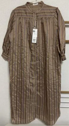 a.v.v ストライプシャツ