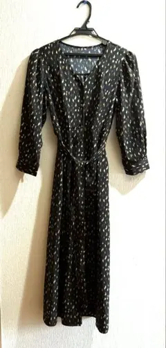 ITSDEMO 長袖ワンピース Fサイズ タグなし未着用お値下げ