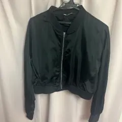 ZARA クロップドボンバージャケットのサムネイル