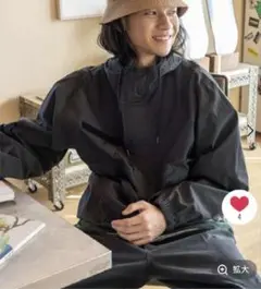ニコアンド　ミリタリー ブラックパーカー 　タグ付きのサムネイル