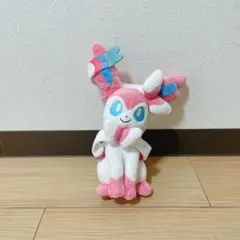 ポケモン ぬいぐるみ ニンフィアのサムネイル