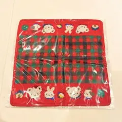 【新品】 ファミリア　シェニール織　タオルハンカチ　ハンカチ　赤チェック