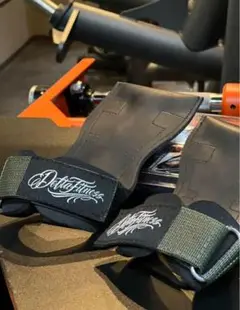 新品デルタフィットネス(Delta Fitness) パワーグリップ