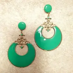 フラメンコ ピアス イヤリング エメラルドグリーン ターコイズ 軽量 ダンス