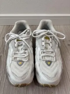 【ニューバランス】ML725 スニーカー (23.5cm)