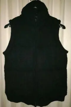 ケーブル編み ニットベスト メンズ 黒