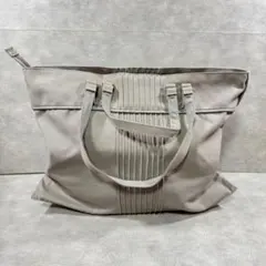 Item thumbnail for item 85d73124-8ba9-4072-bcd8-b3dd1c639d95